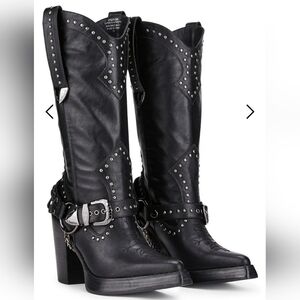 Dolls kill Widow Pace of Nature Cowboy Boots Size 7 - Great Condition Worn Once